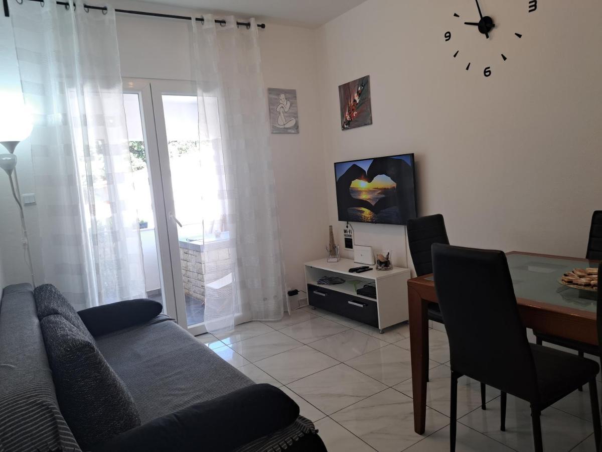 Ražanj Apartment Lavanda Nova מראה חיצוני תמונה